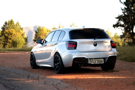 BMW 125i photo