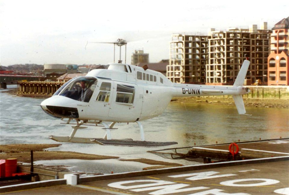 Agusta AB206B-2, c/n 8440, G-UNIK