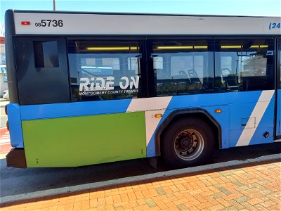 RideOn 2008 Gillig Advantage Diesel @ Germantown Transit Center