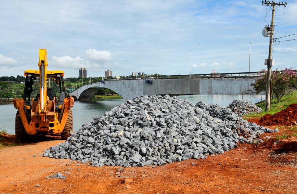Ponte Costa e Silva vai ganhar passarela para pedestres e ciclovia