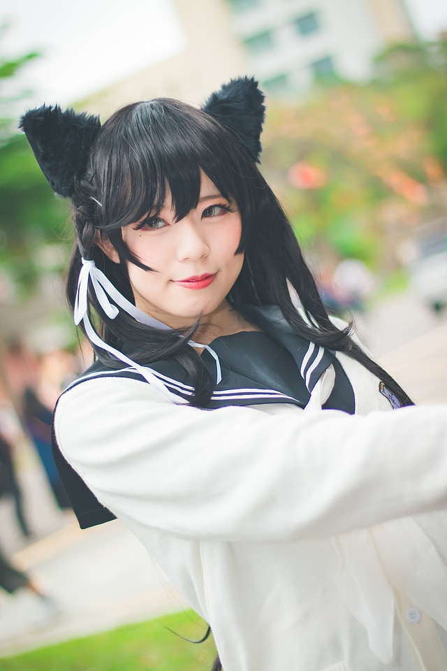 An unidentified Japanese anime cosplay pose