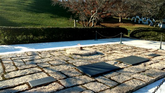 kennedy eternal flame photo