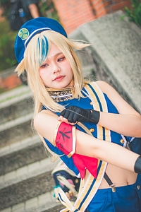 An unidentified Japanese anime cosplay pose
