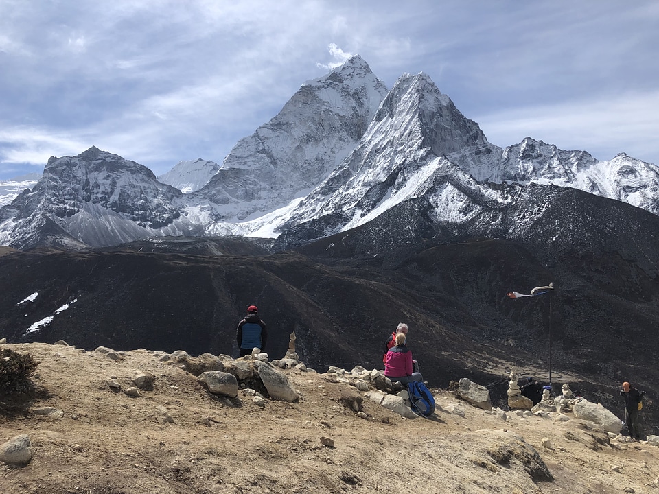 Group of trekkers on the way to Everest Himalaya
