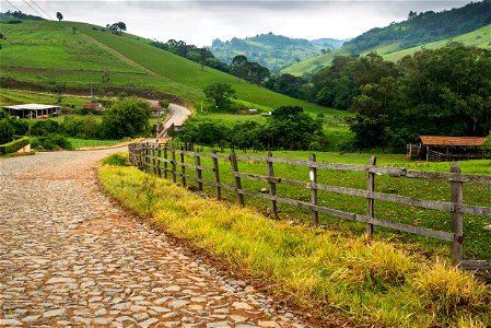 Quase chegando em Munhoz - MG - Brasil photo