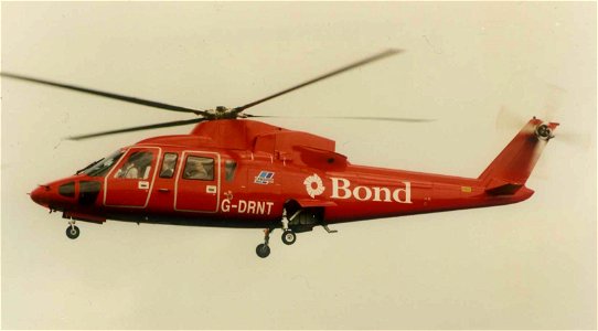 Sikorsky S-76A, c/n 760201, G-DRNT