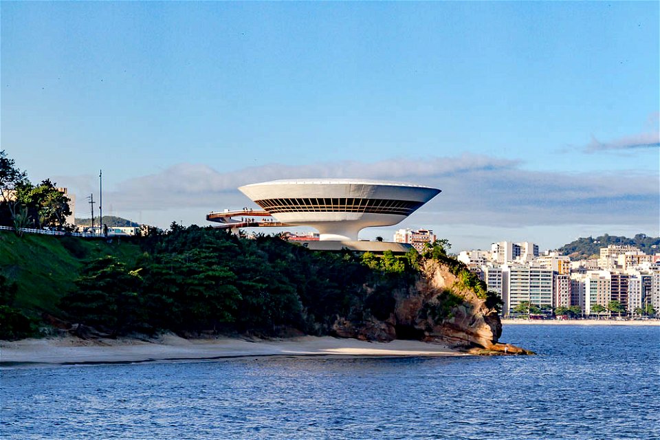 Niterói - Praia do Ingá photo