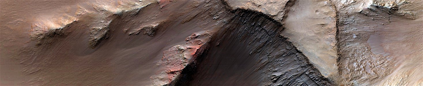 Mars - Steep Slopes in Juventae Chasma photo