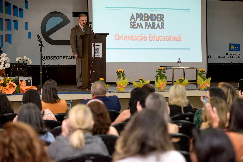 Aprender sem Parar - Orientação Educacional