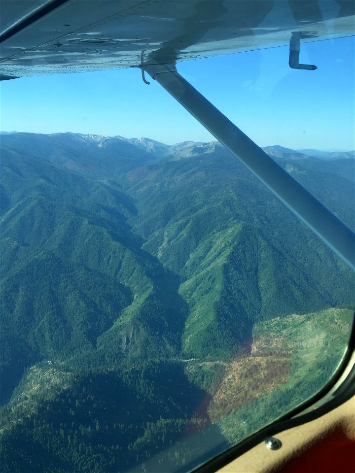 FIAHelicopterCommute-SelwayBitterrootWildernessID-001