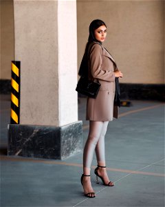 Iranian girls Modeling Tehran HDs (2) photo
