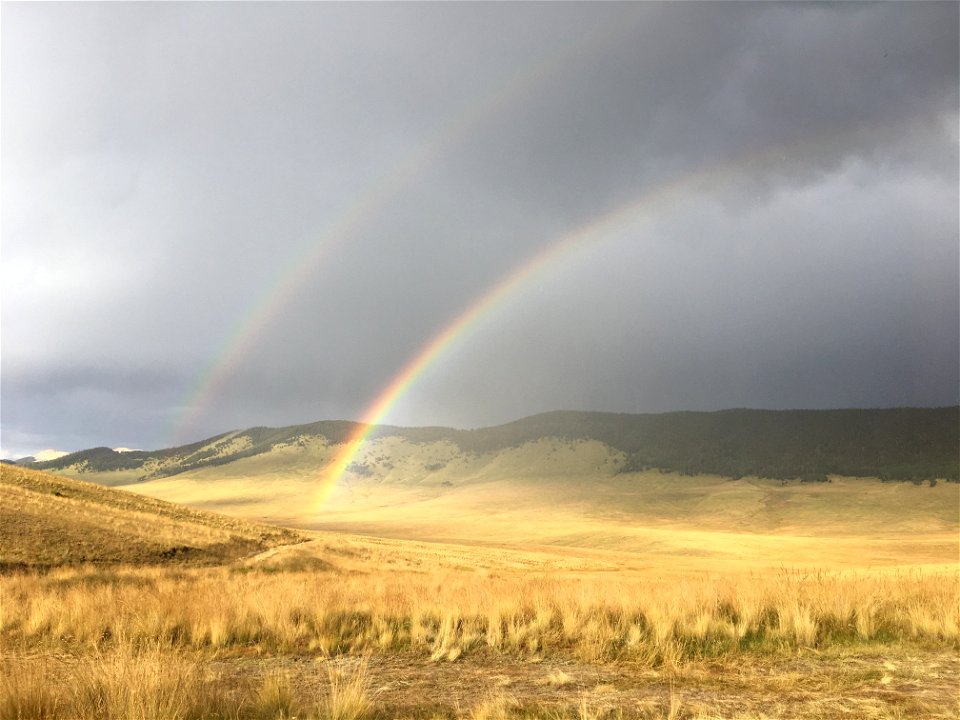 RainbowoverLandscape-Carson-001