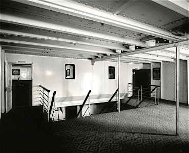 thrid class stern olympic staircase