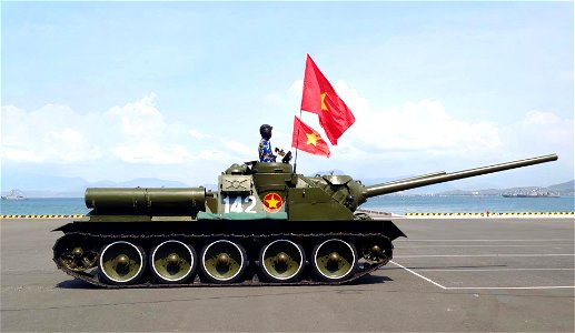 SU-100 No.142