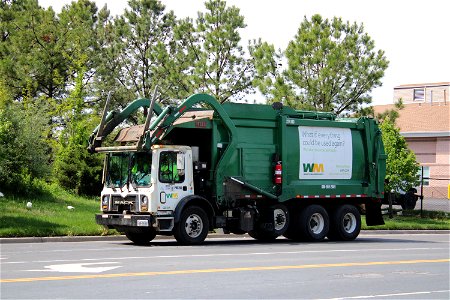 Ex-ESI WM truck 214163 | Mack MRU Heil half/pack