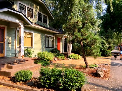 Red Door Duplex Inner NE Portland