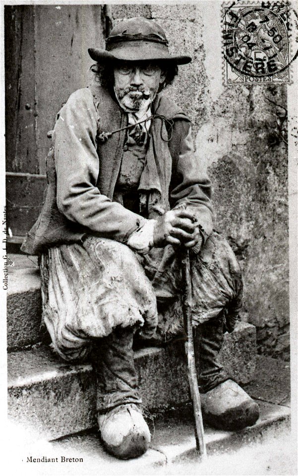 Mendiant Breton Circa 1900
