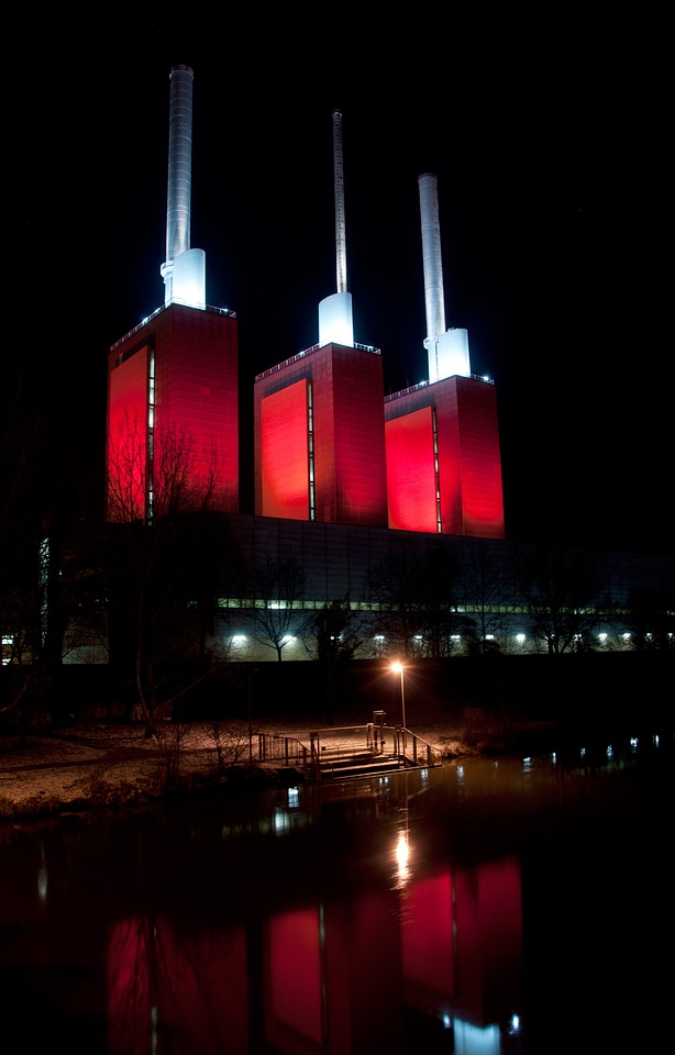 Linden power plant lighting