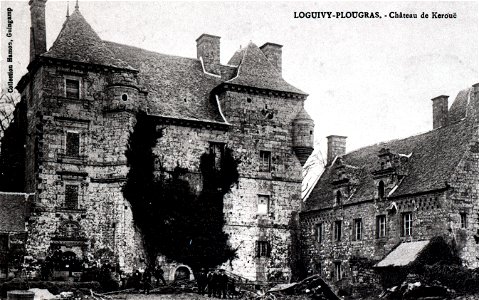LOGUIVY-PLOUGRAS Le chateau de Keroue
