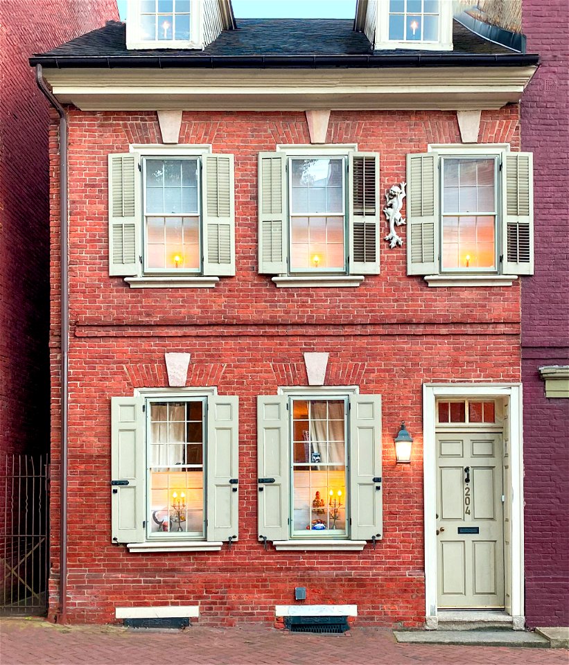 204 East King Street - Lancaster, Pennsylvania