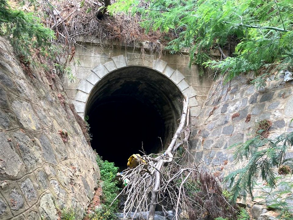 obra patrimonial tunel angostura parque cabriteria