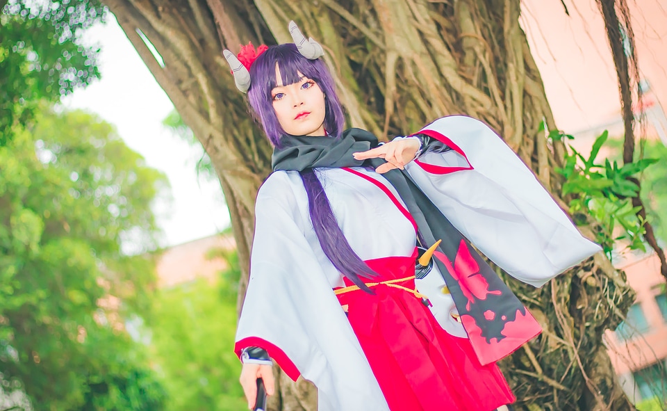 An unidentified Japanese anime cosplay pose