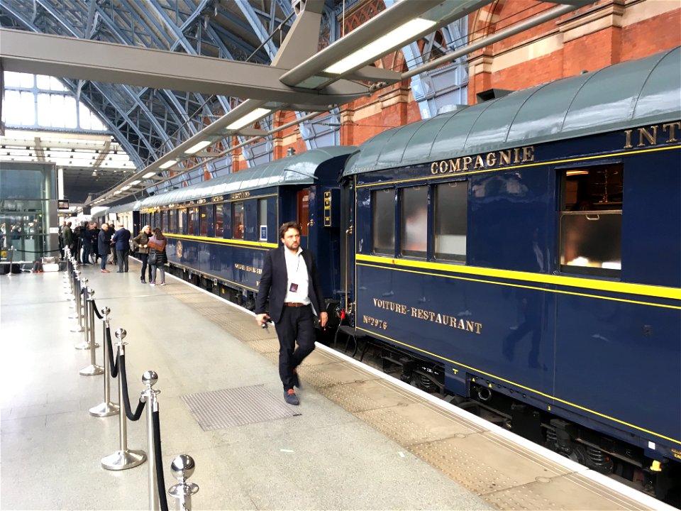 VSOE at St Pancras 02/11/17 photo