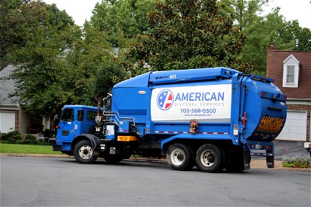 American Disposal truck 411 | CNG Autocar ACX Labrie Full-Eject Automizer