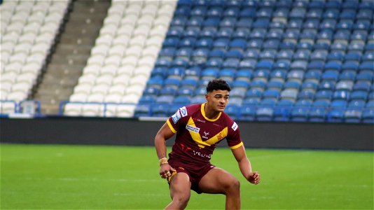 Will Pryce playing for Huddersfield Giants =
