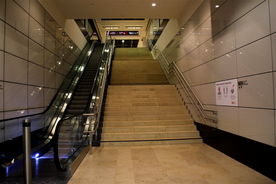 Lehrer Hauptstadtflughafen