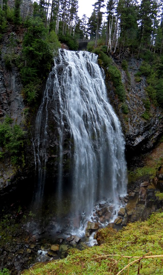 Narada Falls