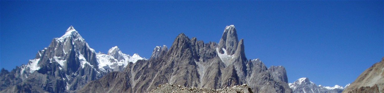 Payu peak, Uli Biaho, Aina Brakk photo