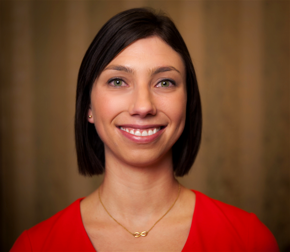 Nicole Allen headshot
