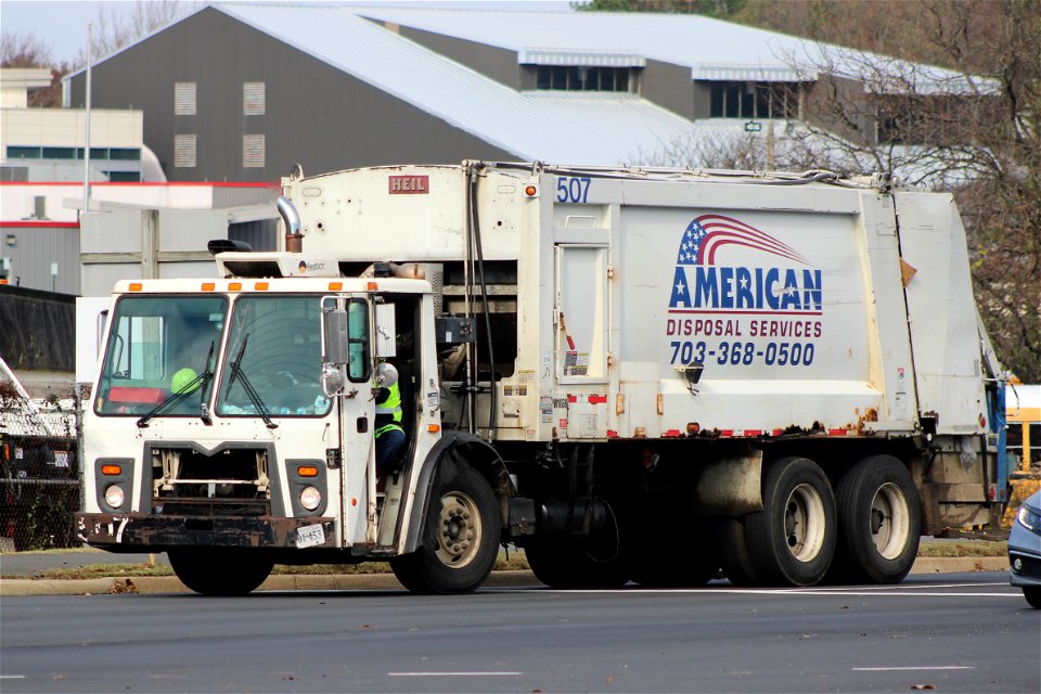 American Disposal Truck 507