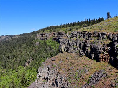 Coyote Wall in WA photo