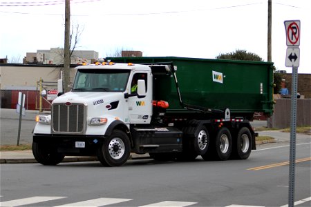New Logo WM CNG M-567 w/ a New Dumpster
