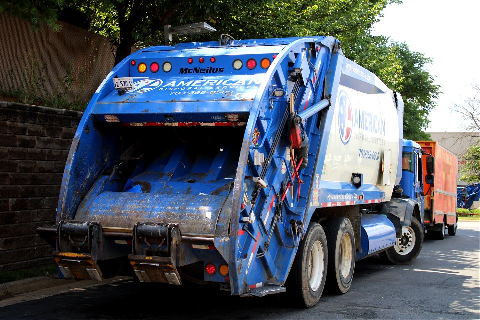 American Disposal truck 539 on break