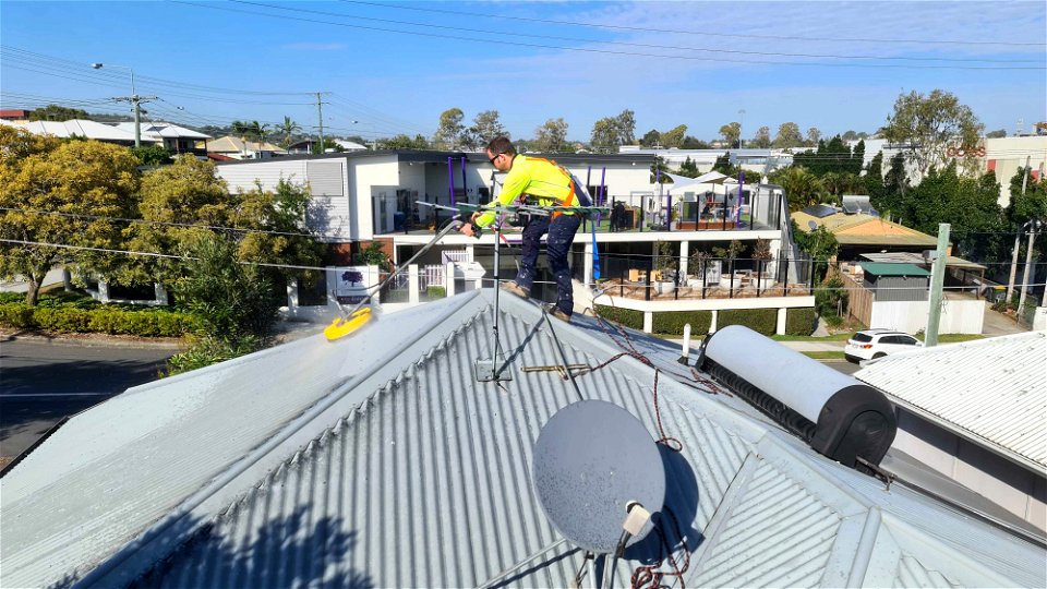 alltech coatings Roof Clean 02 photo