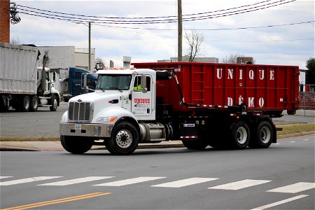 Unique Demo Peterbilt 348 Gal-breath