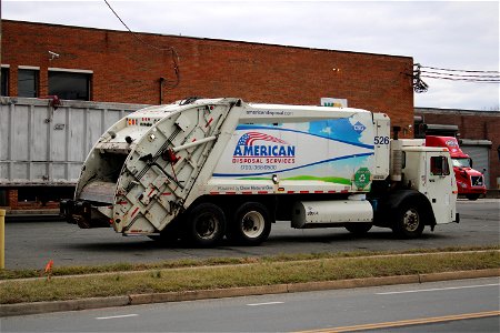 American Disposal Truck 526