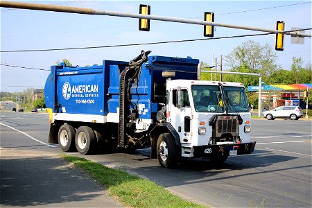 American Disposal truck 426 photo
