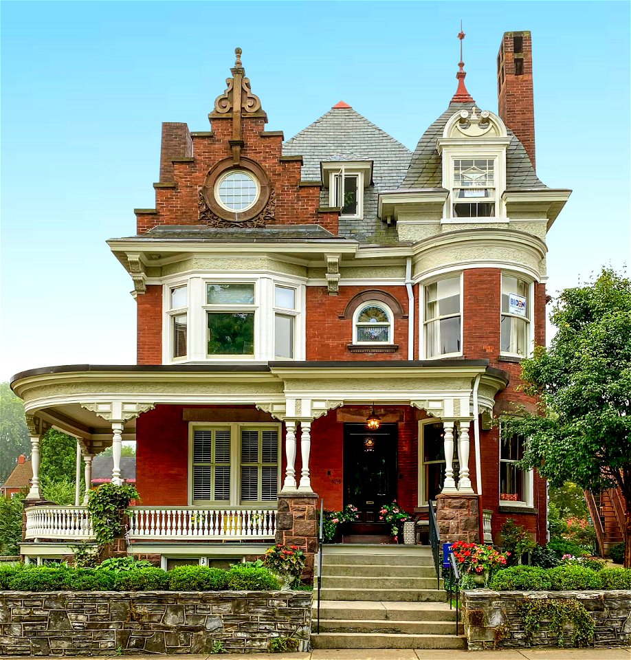 624 West Chestnut Street - Lancaster, Pennsylvania