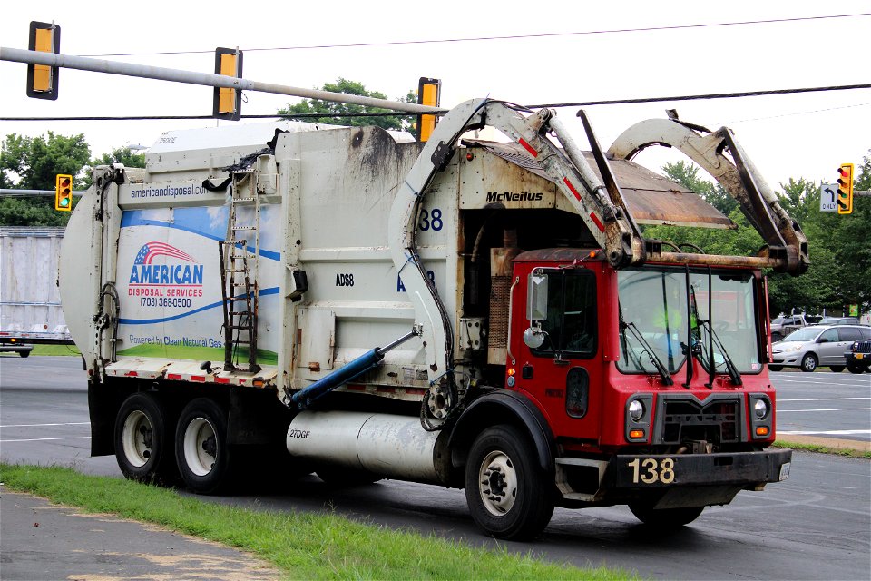 American Disposal truck 138