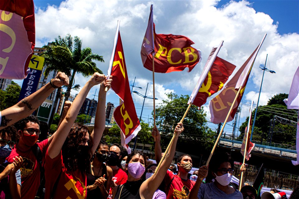 Manifestantes do PCB durante a pandemia de COVID-19 no Brasil