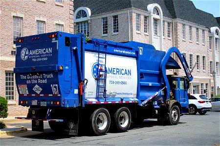 American Disposal truck 167 | Autocar ACX McNeilus Ngen Atlantic