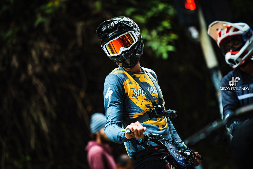 Downhill Urbano 2022