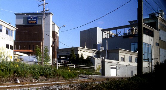 canada - labatts brewery vancouver 00 JL photo