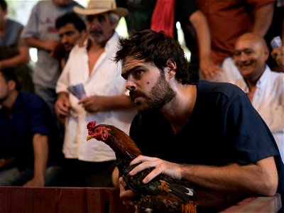 Peter Lanzani en Un Gallo Para Esculapio photo