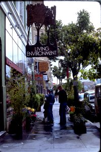 1976-05-CALI-SF-HaightAshbury-02