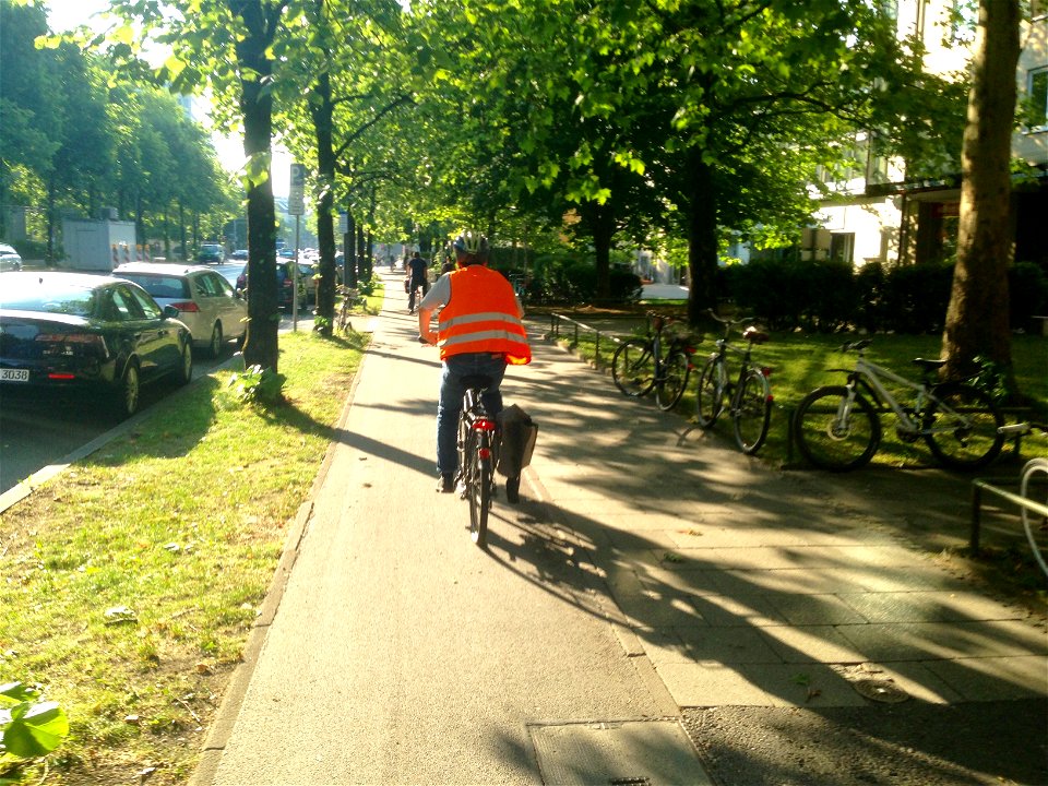 Cycling lane